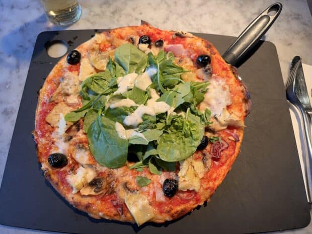 Delicious Leggera Vegan Giardiniera Pizza at Pizza Express | Vegan Pizza Review